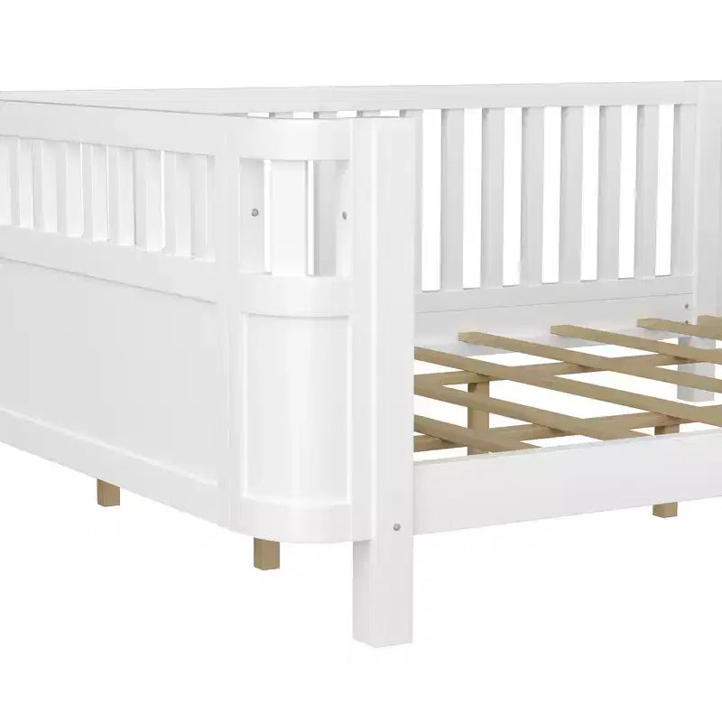 Queen Size Wood Platform Bed Frame with Full Fence Guardrails for Kids - Removable Side Rails